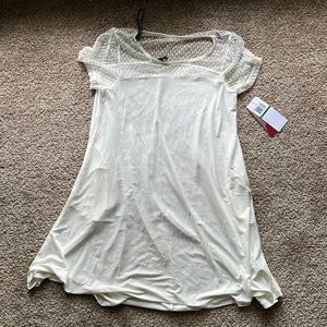 White dress size L